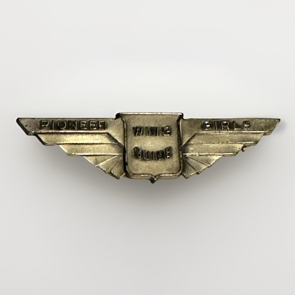 1940's Sterling Silver Pioneer Girls Wing Guide Pin Badge
